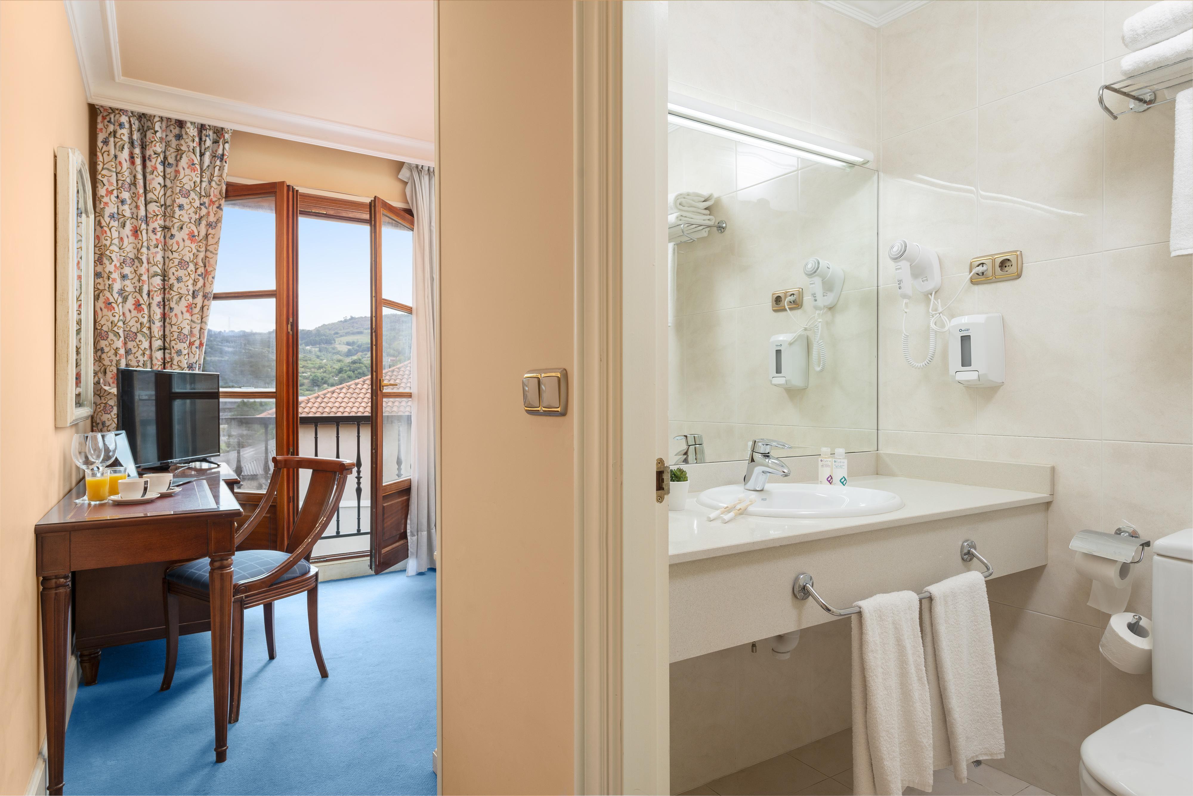 Tryp Bilbao Sondika Hotel Zewnętrze zdjęcie