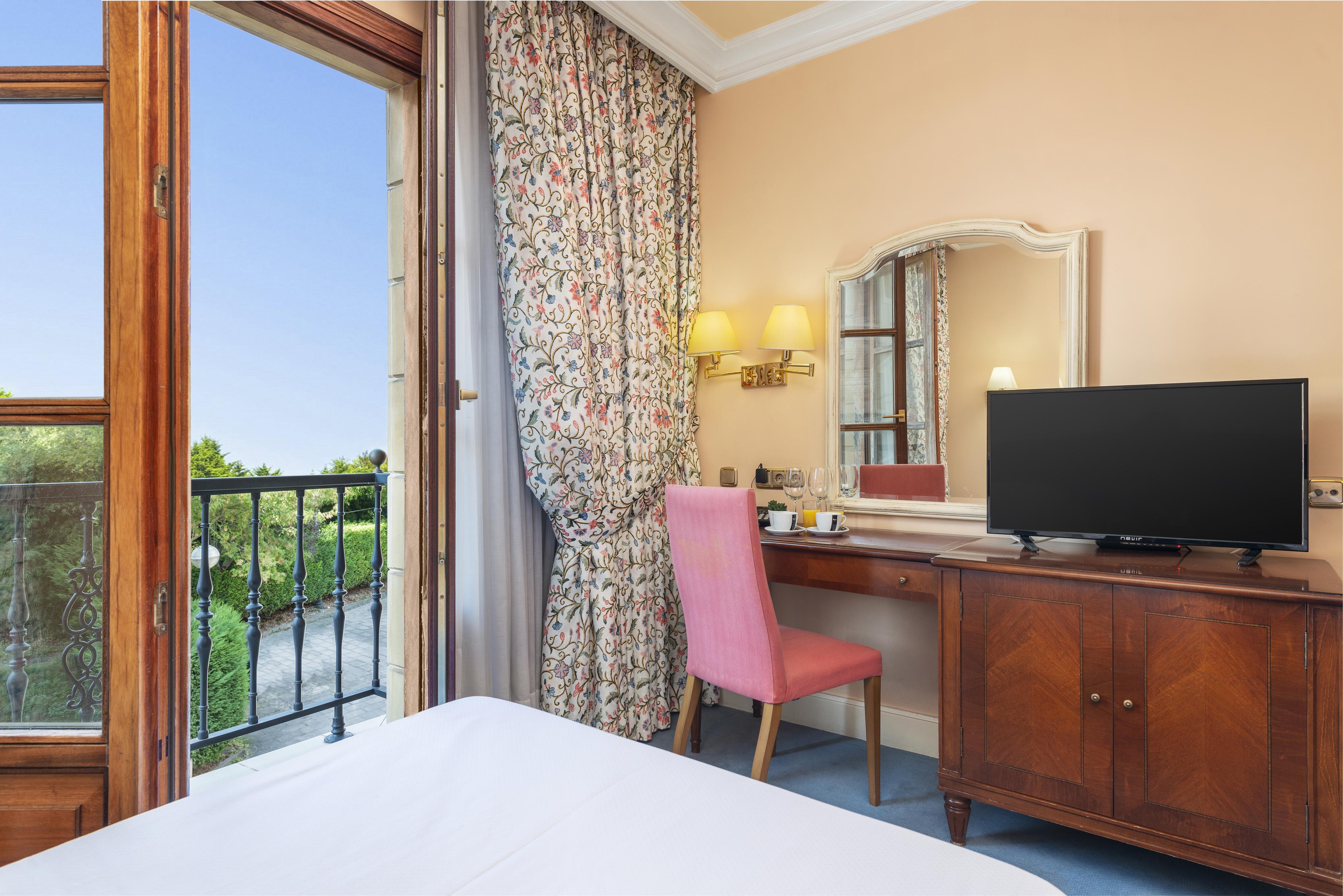 Tryp Bilbao Sondika Hotel Zewnętrze zdjęcie