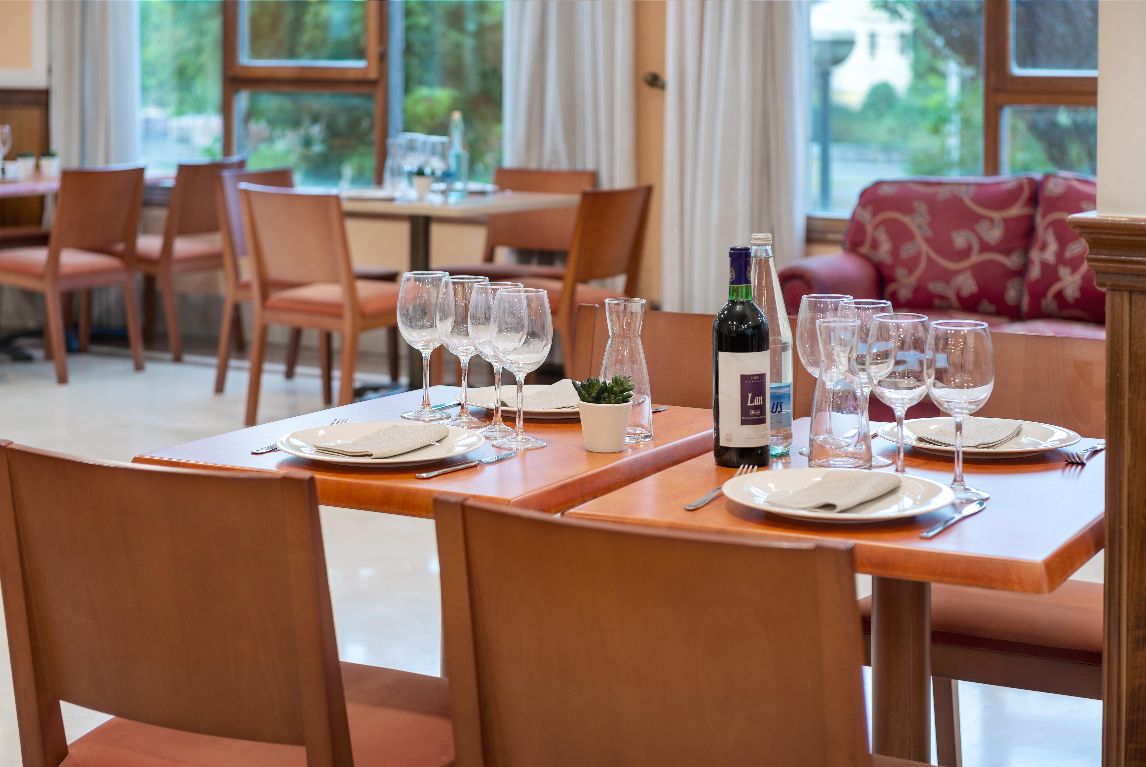 Tryp Bilbao Sondika Hotel Zewnętrze zdjęcie