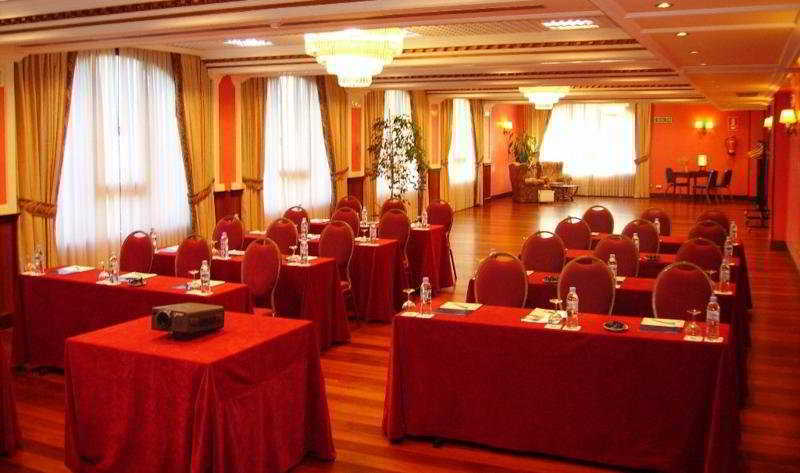 Tryp Bilbao Sondika Hotel Udogodnienia zdjęcie
