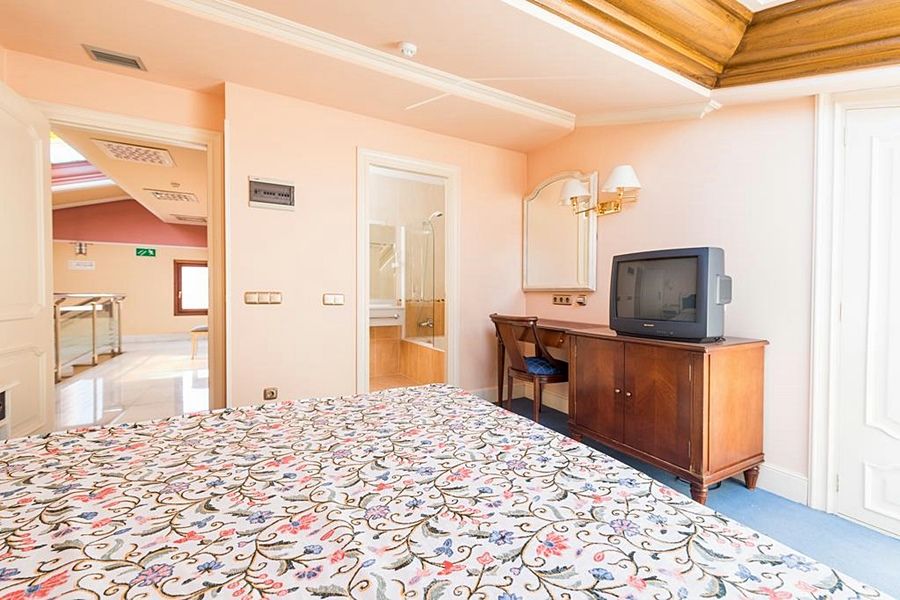 Tryp Bilbao Sondika Hotel Zewnętrze zdjęcie