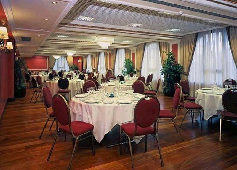 Tryp Bilbao Sondika Hotel Restauracja zdjęcie